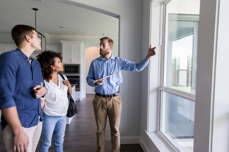 realtor showing house for possible buyers