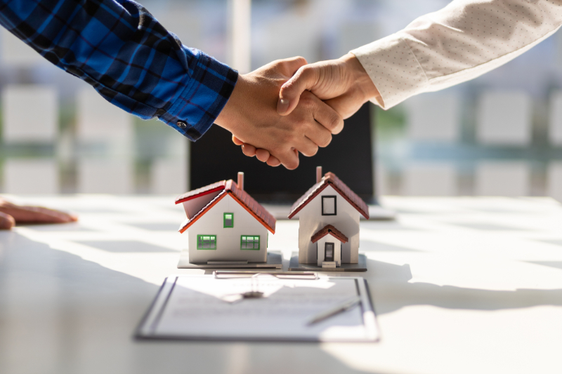 agreement hand shake